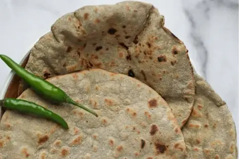 Ghee Wheat Rotli (દેશી રોટલી)